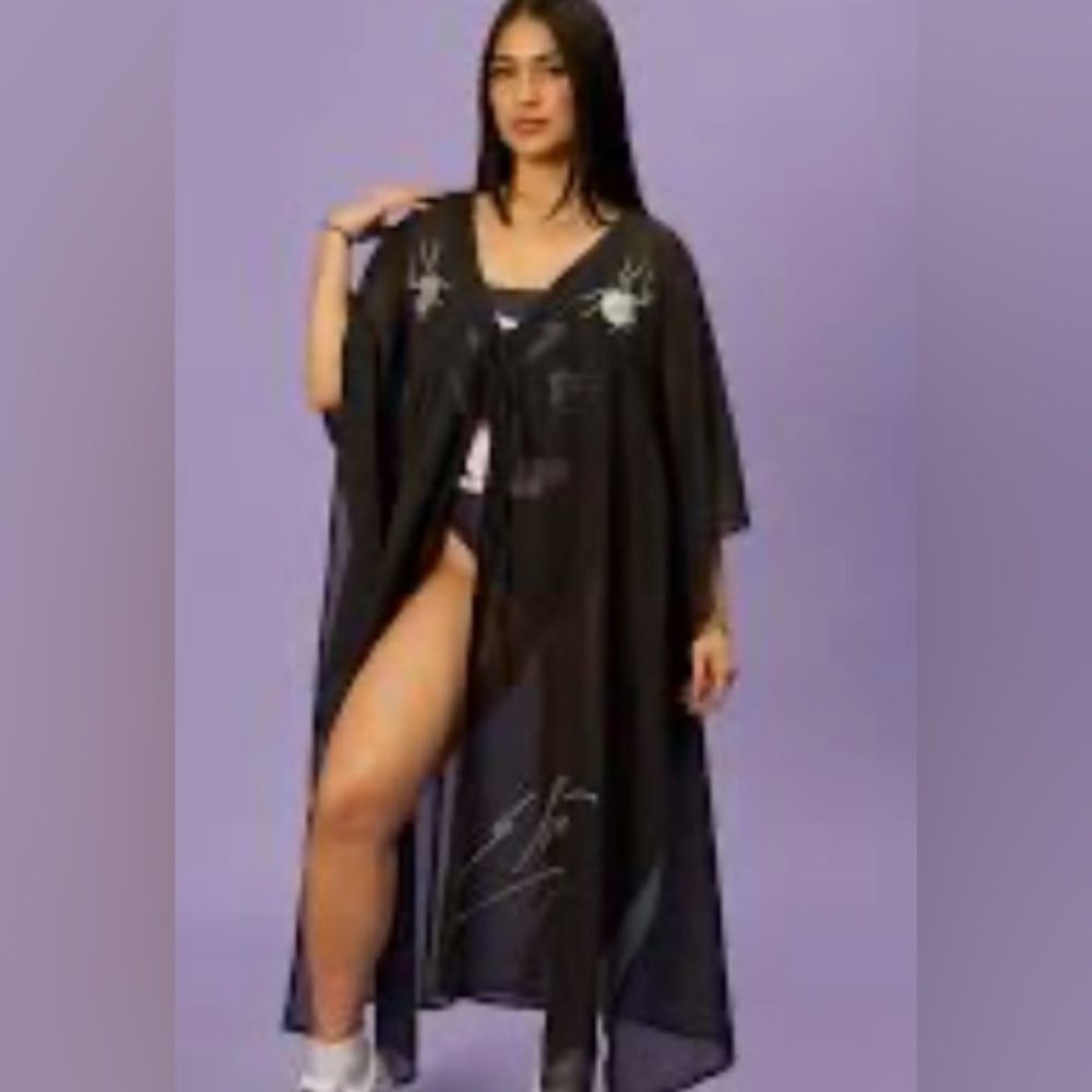 NWT Cakeworthy Elvira spider web caftan swim cover one size